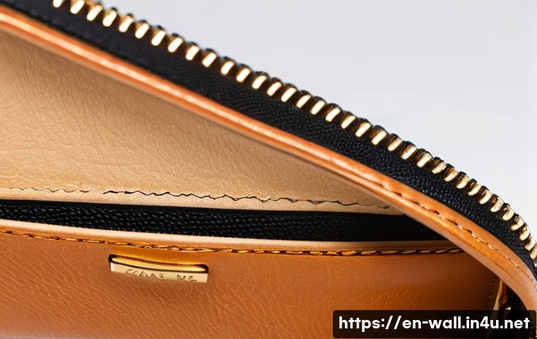 H M과 자라의 패션 지갑 비교 - A close-up image of a luxurious Zara wallet made from high-quality leather, showcasing its rich text...